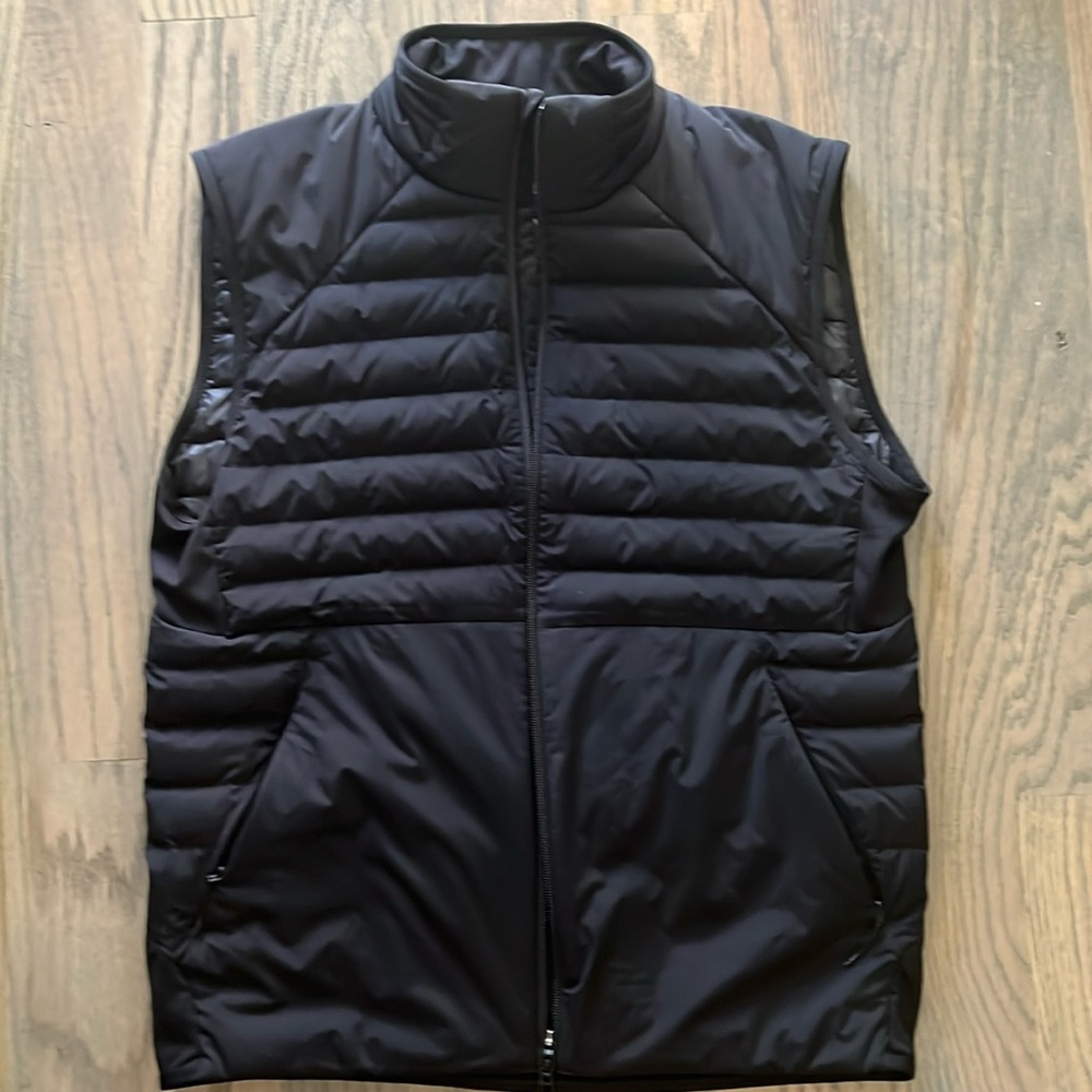 Lululemon Down For It All Vest (Men’s Size Medium, M)
